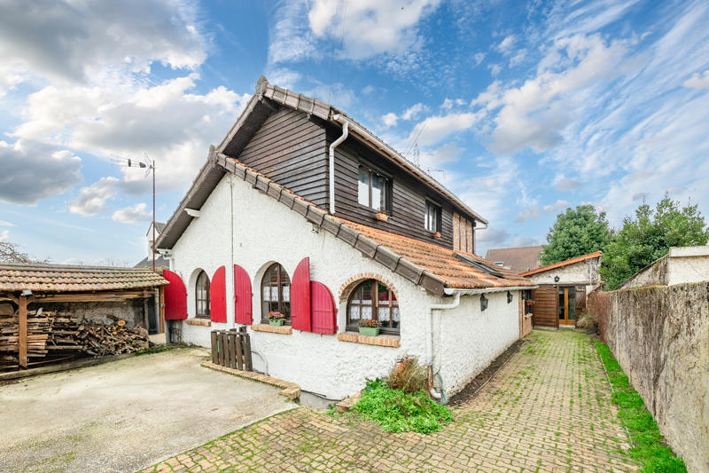 Maison - 112 m² - 5 pièces