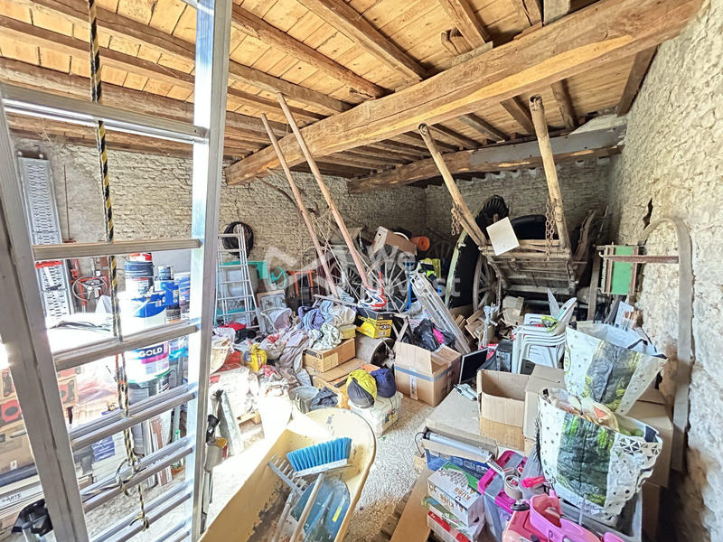 Maison - 100 m² - 1 pièce