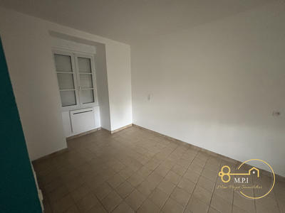 Appartement - 89 m² - 3 pièces