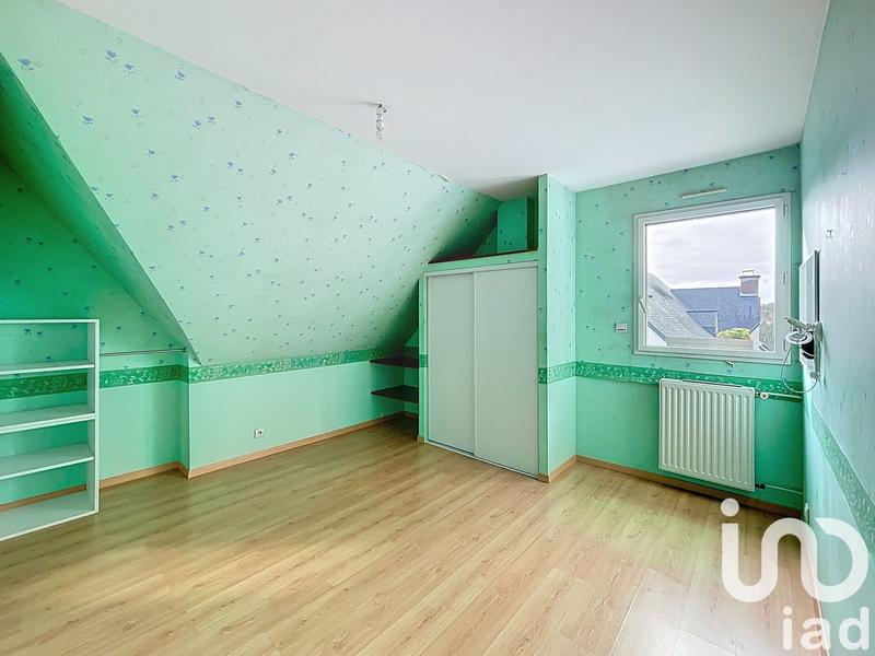 Maison - 183 m² - 7 pièces