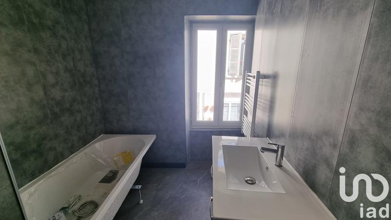 Immeuble - 170 m² - 4 pièces