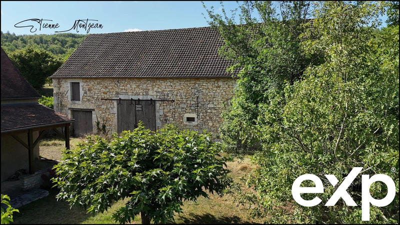 Maison - 140 m² - 1 pièce