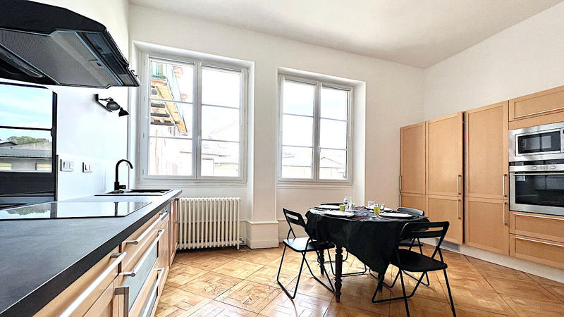 Appartement - 116 m² - 4 pièces