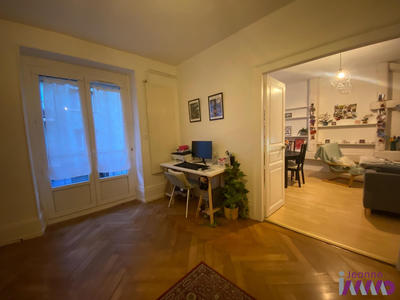 Appartement - 74 m² - 3 pièces