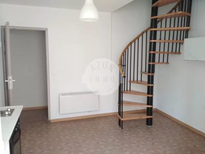 Appartement - 30 m² - 2 pièces