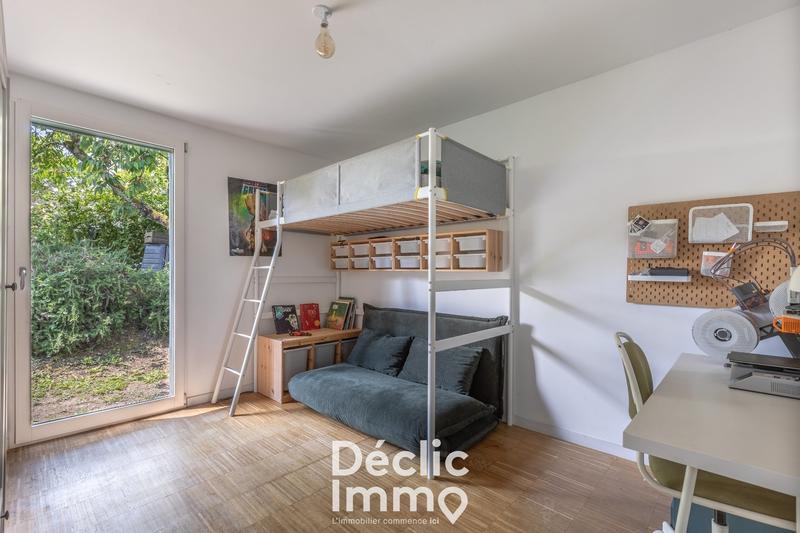 Maison - 200 m² - 7 pièces