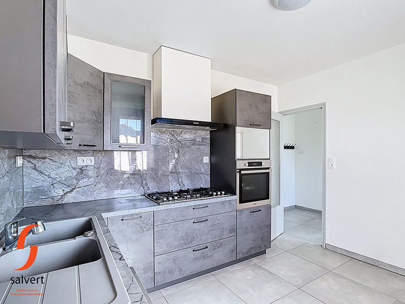 Maison - 122 m² - 6 pièces