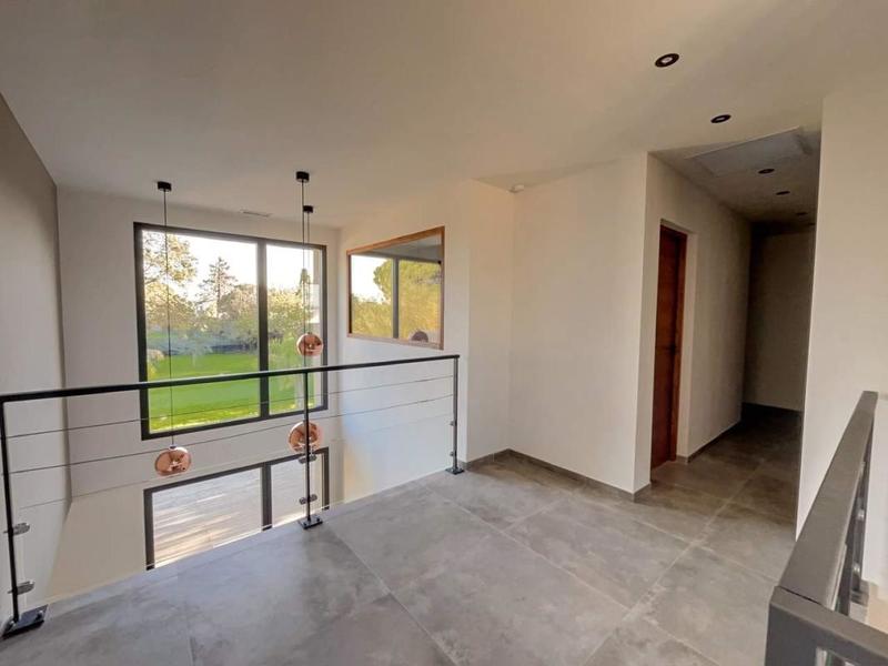 Maison ancienne - 217 m² - 7 pièces