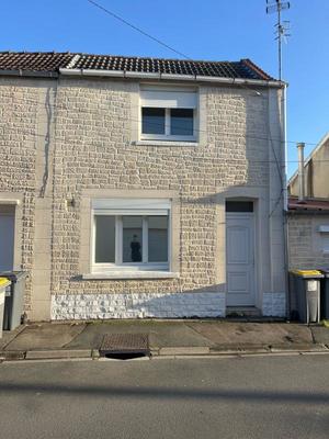 Maison - 65 m² - 2 pièces