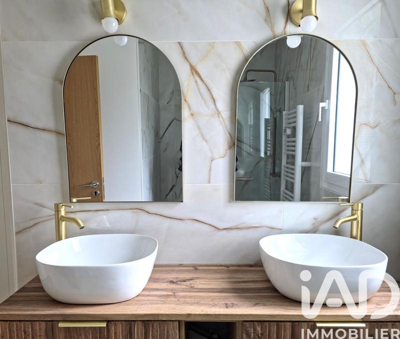 Maison - 153 m² - 5 pièces