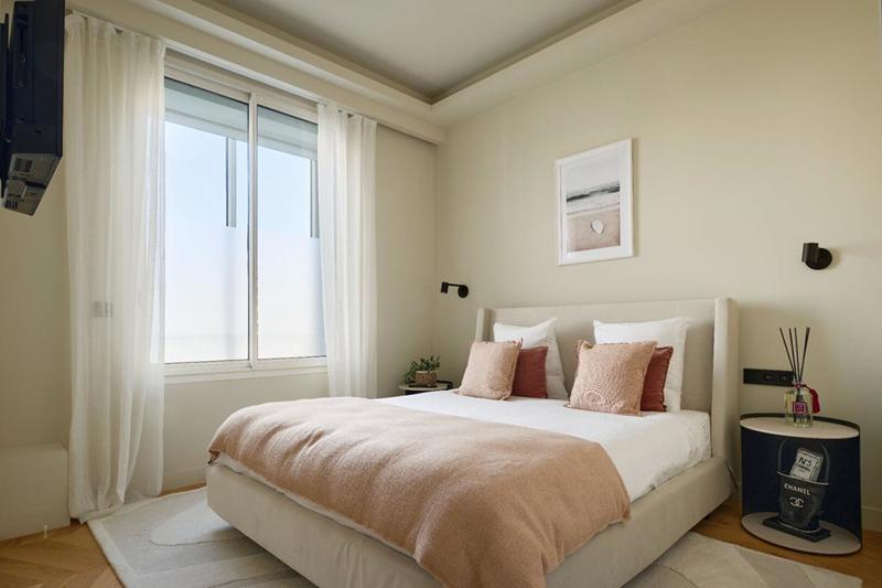 Appartement - 98 m² - 4 pièces