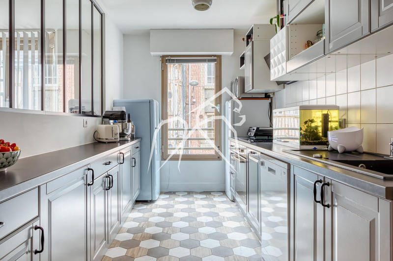 Appartement - 85 m² - 4 pièces