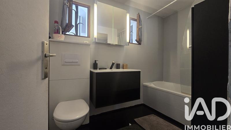 Maison - 95 m² - 4 pièces