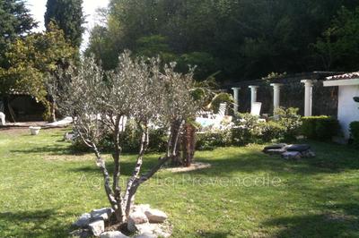 Demeure - 460 m² - 15 pièces