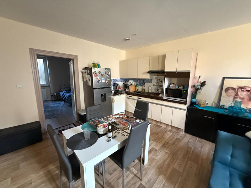 Maison - 334 m² - 10 pièces