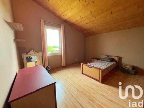 Maison - 182 m² - 5 pièces