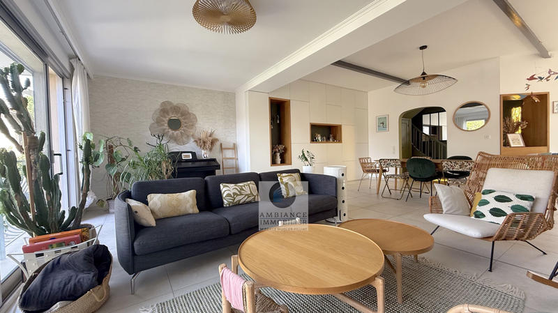 Maison - 164 m² - 6 pièces