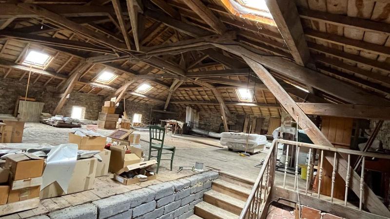 Maison de maîtres - 300 m² - 7 pièces