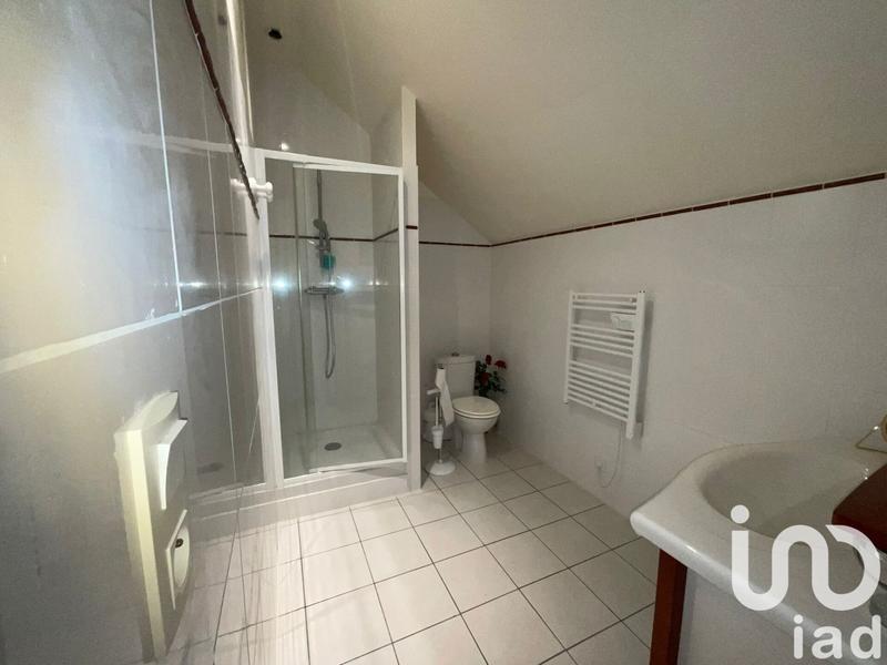 Maison - 656 m² - 10 pièces