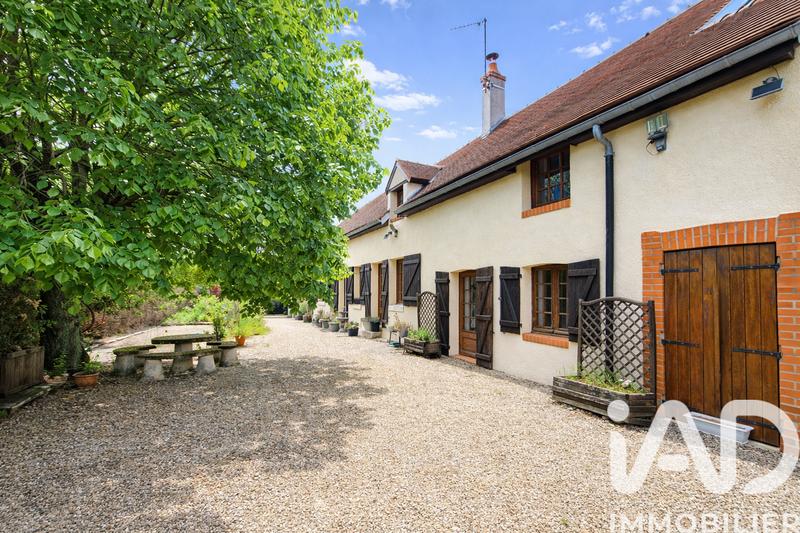 Maison - 175 m² - 7 pièces