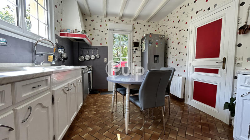 Maison - 142 m² - 7 pièces