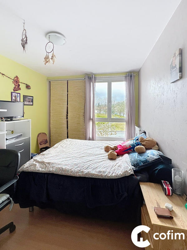 Appartement - 87 m² - 5 pièces