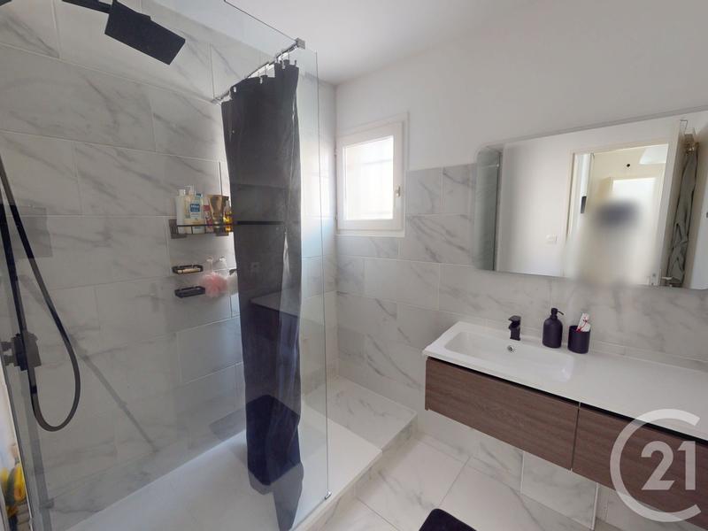 Maison - 101 m² - 4 pièces