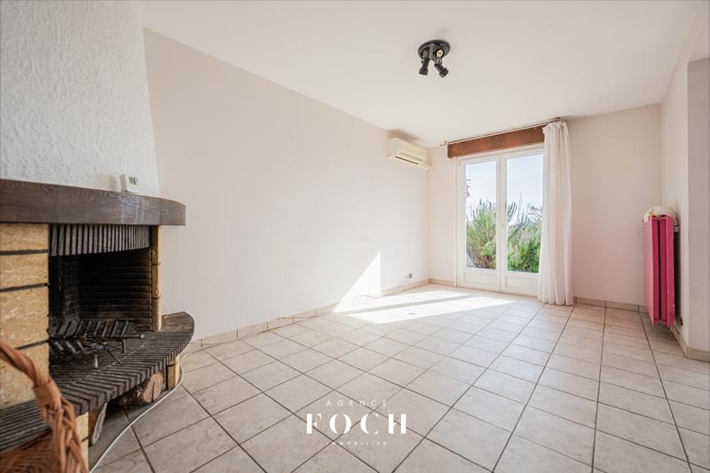 Maison - 121 m² - 6 pièces