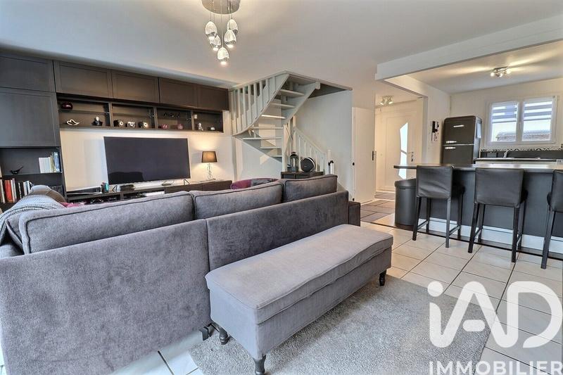 Maison - 101 m² - 6 pièces