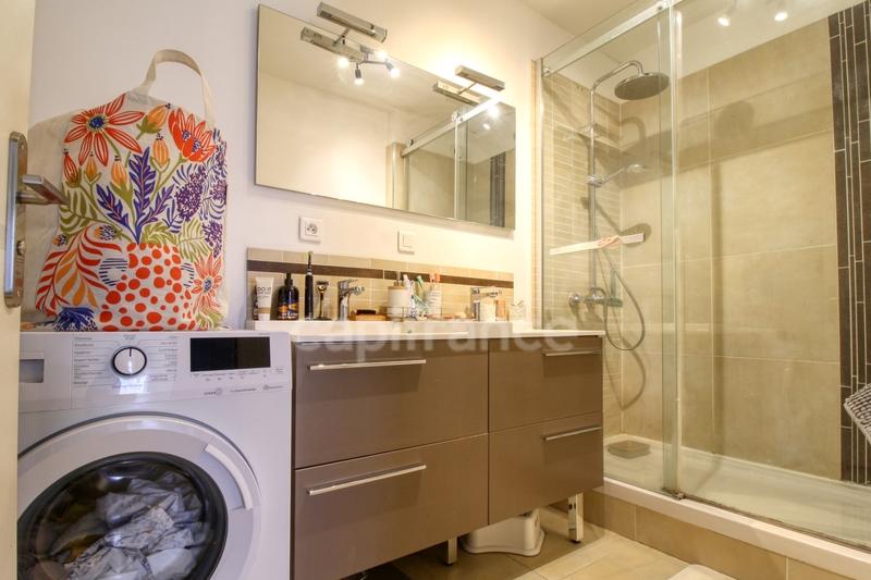 Appartement - 79 m² - 4 pièces