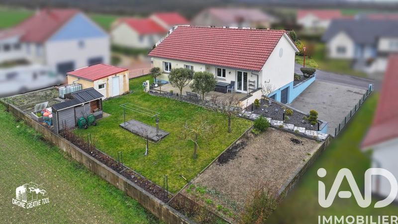 Maison - 100 m² - 5 pièces