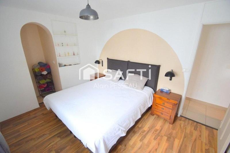 Villa - 200 m² - 10 pièces