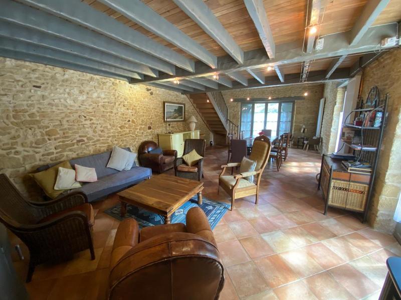 Maison de ville - 334 m² - 7 pièces