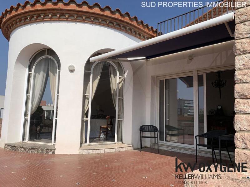 Villa - 247 m² - 7 pièces