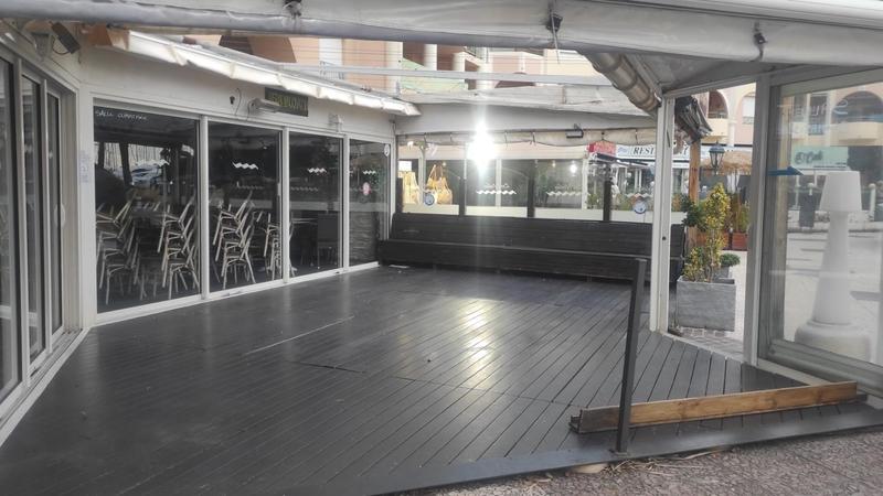 Local commercial - 150 m²