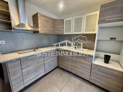 Appartement - 58 m² - 3 pièces