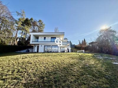 Villa - 157 m² - 7 pièces