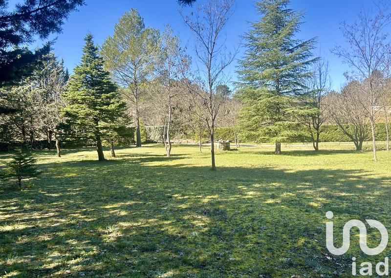 Maison - 14 000 m² - 4 pièces