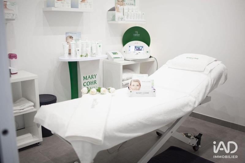 Local commercial - 61 m²