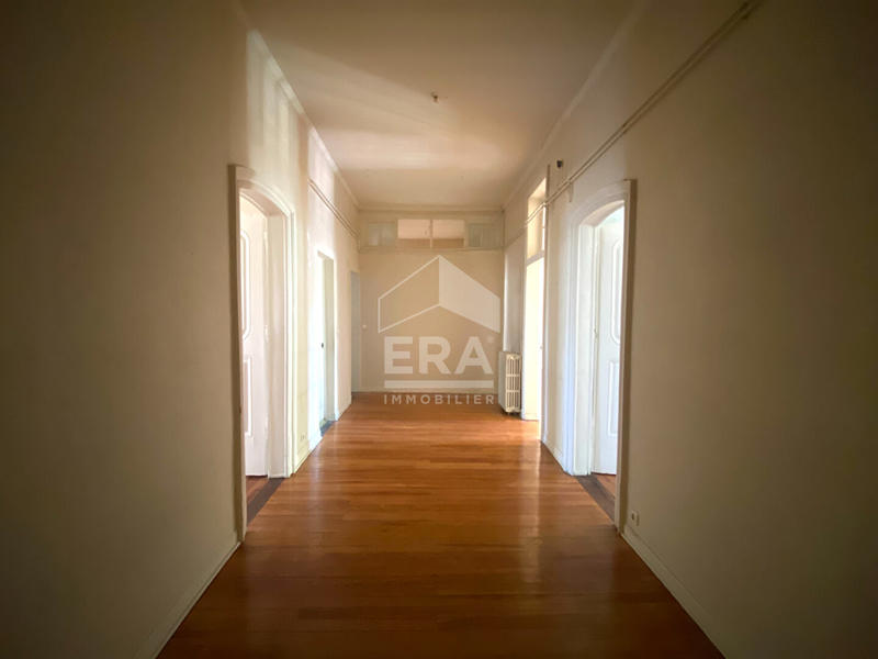 Appartement - 153 m² - 5 pièces