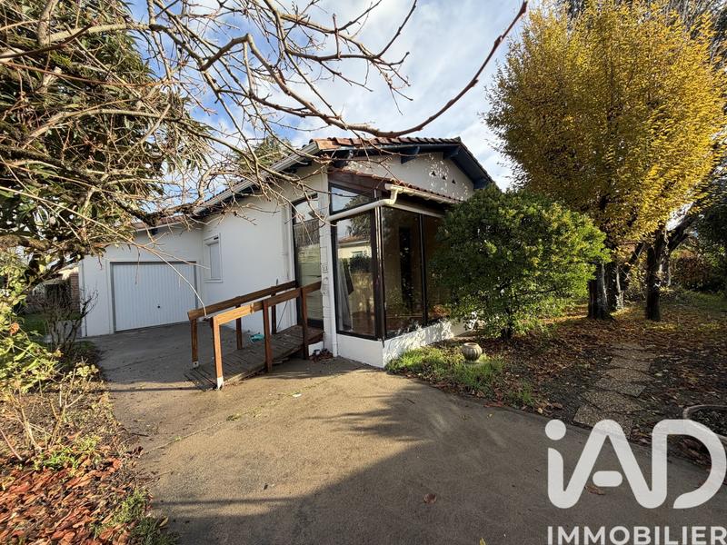 Maison - 82 m² - 6 pièces