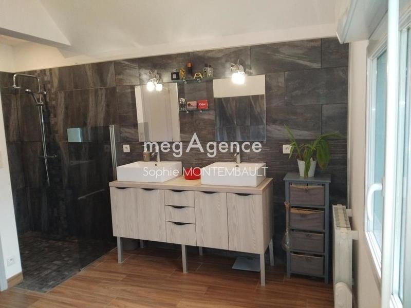 Maison traditionnelle - 133 m² - 4 pièces