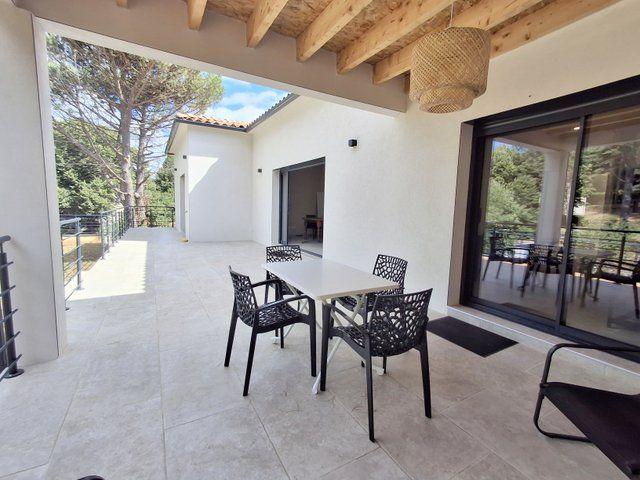Villa - 138 m² - 8 pièces