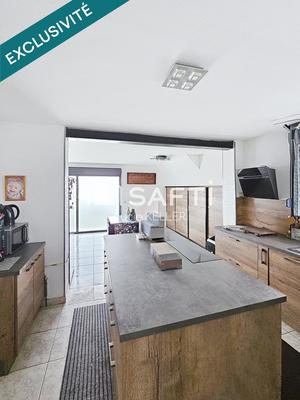 Maison - 199 m² - 6 pièces