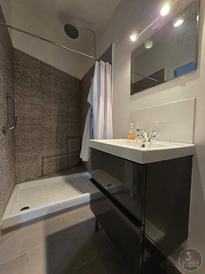 Maison - 76 m² - 3 pièces