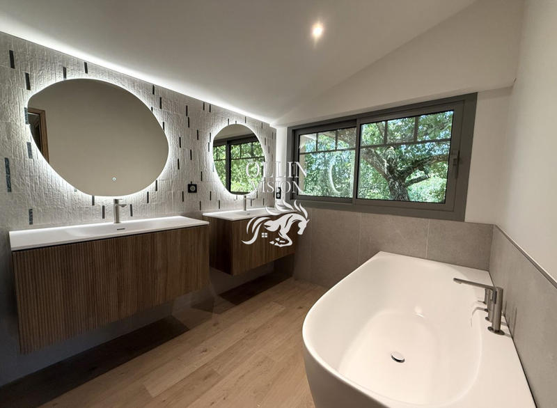 Villa - 170 m² - 7 pièces