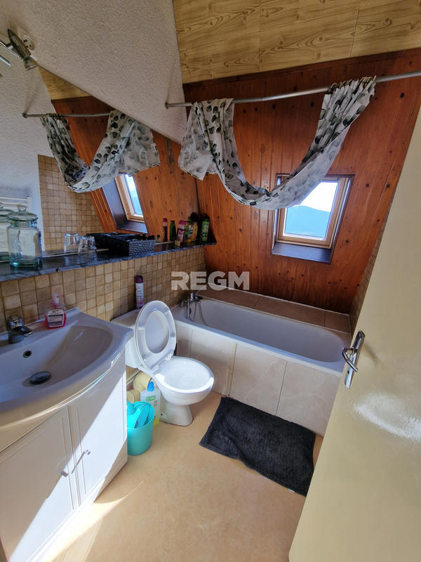 Châlet - 75 m² - 5 pièces