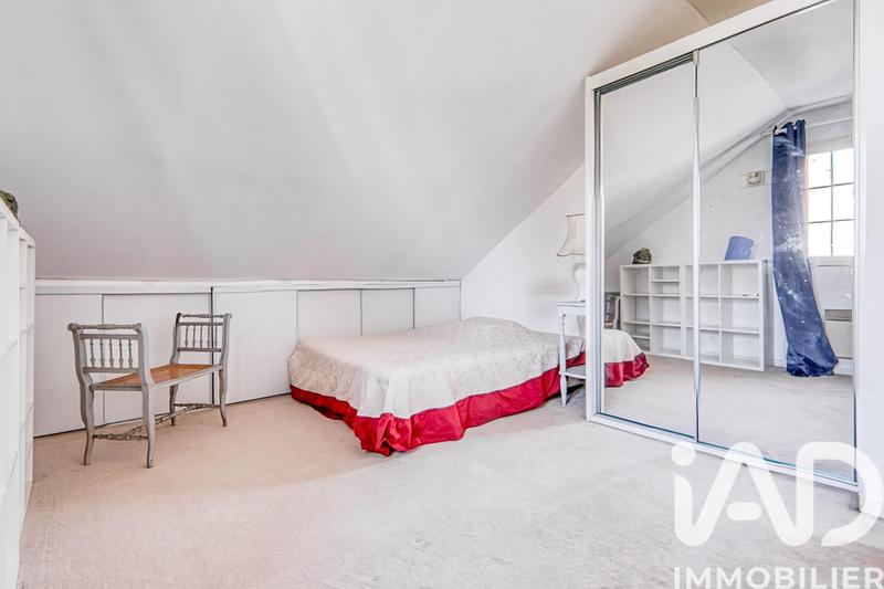 Maison - 175 m² - 8 pièces