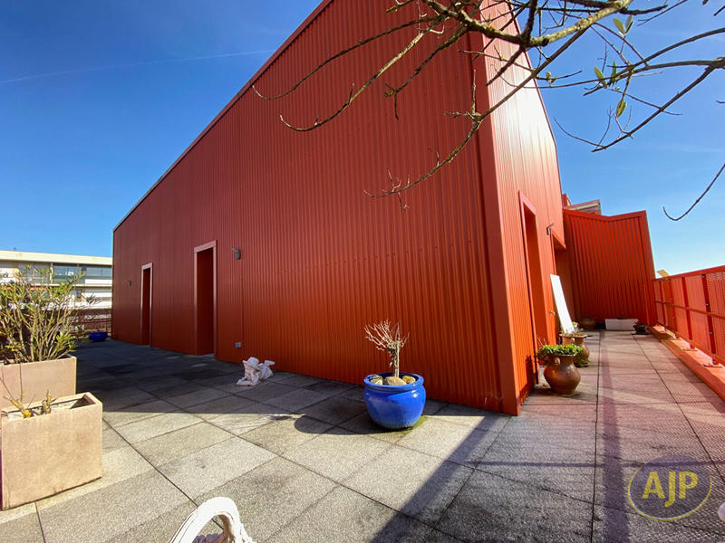 Appartement - 80 m² - 4 pièces