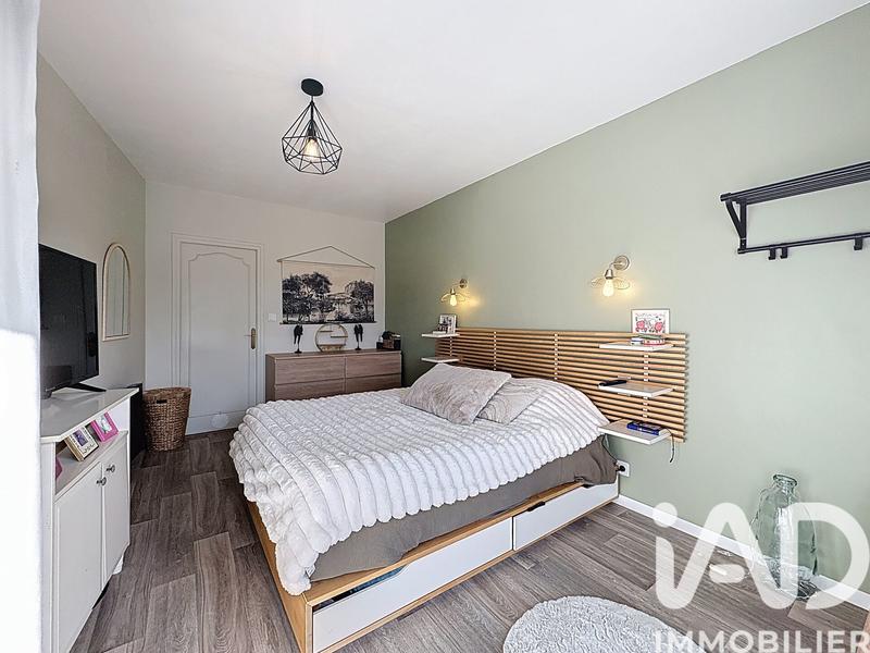 Maison - 179 m² - 6 pièces